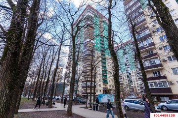 Фото №1: 2-комнатная квартира 69 м² - Краснодар, мкр. жилой комплекс Возрождение, ул. имени 40-летия Победы, 125