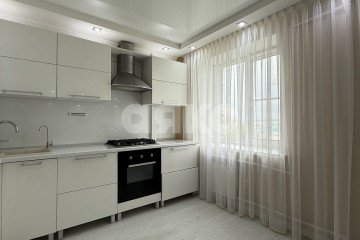 Фото №4: 4-комнатная квартира 73 м² - Альметьевск, мкр. 2Б, пр-кт Строителей, 37