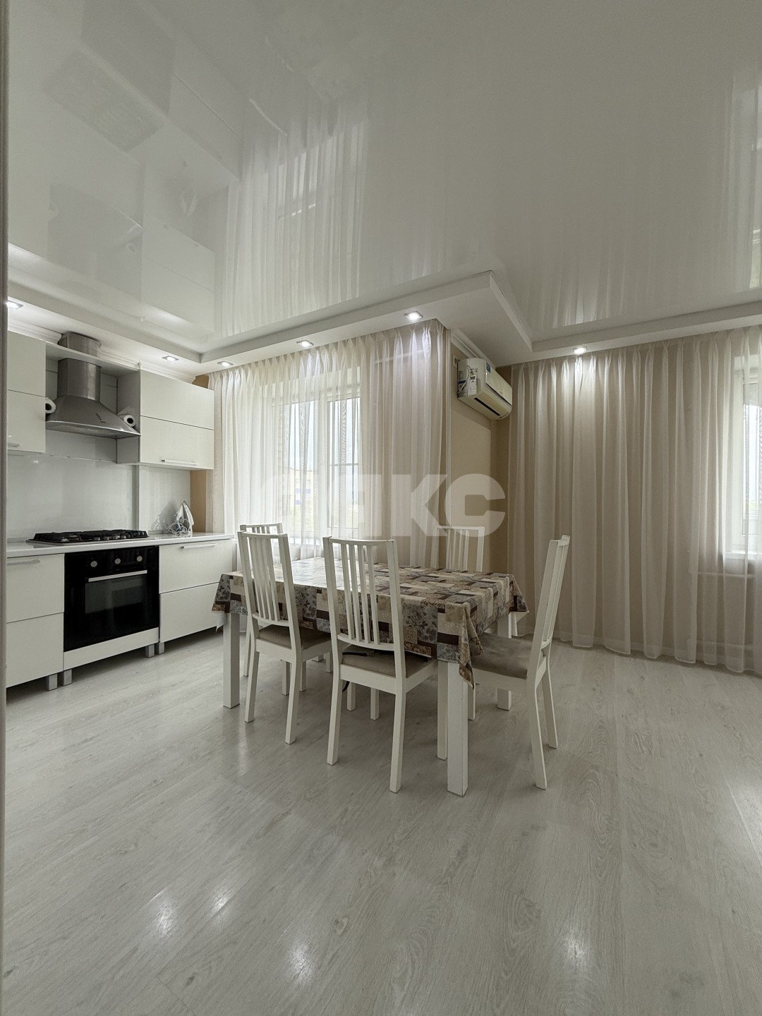 Фото №7: 4-комнатная квартира 73 м² - Альметьевск, 2Б, пр-кт Строителей, 37