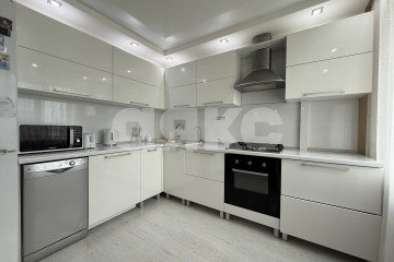 Фото №2: 4-комнатная квартира 73 м² - Альметьевск, мкр. 2Б, пр-кт Строителей, 37