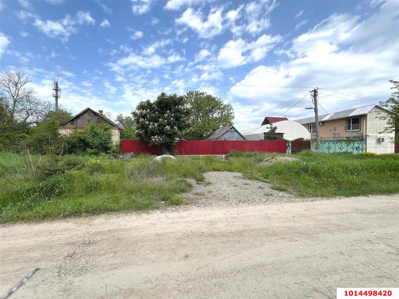 Фото №1: Дом 31 м² + 14.34 сот. - Науменков, ул. Центральная, 2