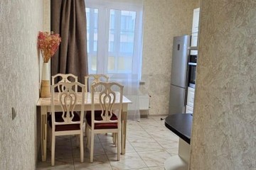 Фото №2: 1-комнатная квартира 46 м² - Краснодар, ж/м Пашковский, ул. Леонида Лаврова, 8к3