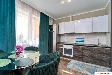 Фото №1: 1-комнатная квартира 39 м² - Краснодар, мкр. Солнечный, ул. Казбекская, 3
