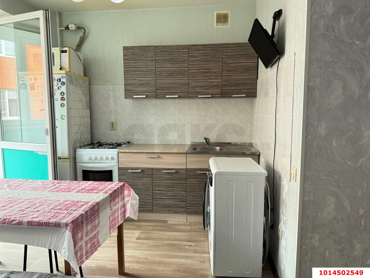 Фото №6: 1-комнатная квартира 37 м² - Краснодар, Прикубанский внутригородской округ, Калинино, мкр. Завод Радиоизмерительных Приборов, б-р Интернациональный, 110/1Б