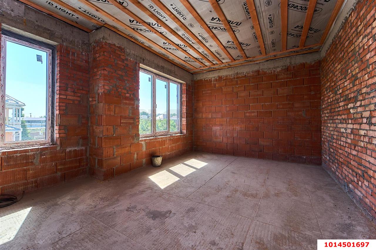 Фото №10: Дом 190 м² + 5.3 сот. - Краснодар, Горхутор, ул. Званая, 1/1