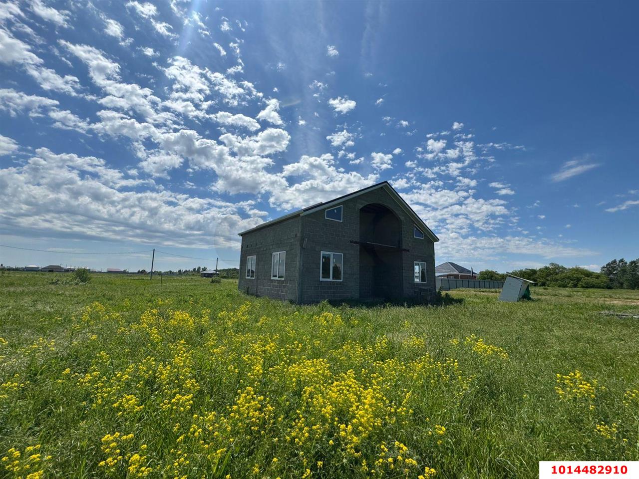 Фото №2: Дом 172 м² + 7.95 сот. - Лазурный, Прикубанский внутригородской округ, ул. Виталия Бианки, 5