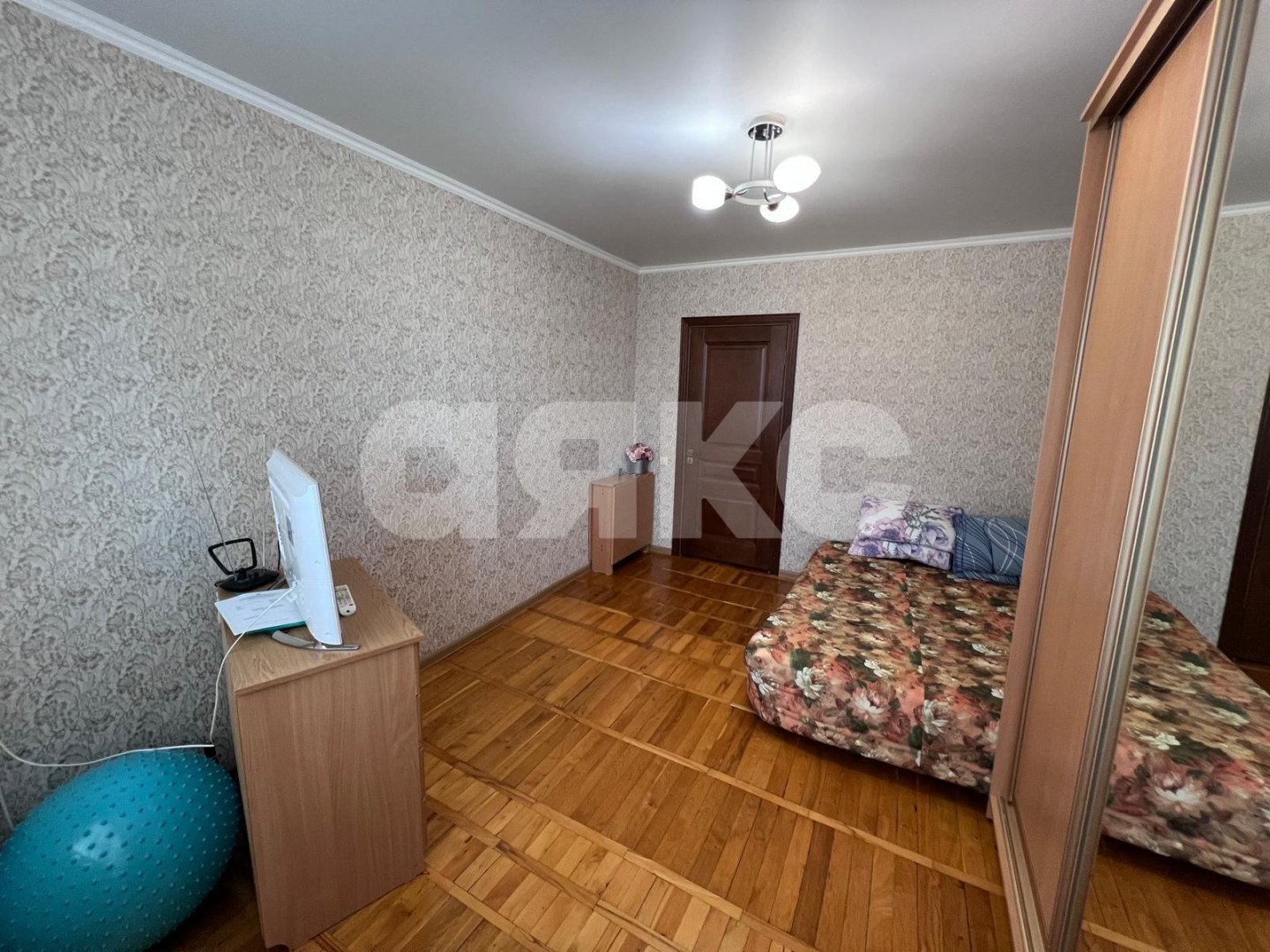 Фото №2: 3-комнатная квартира 66 м² - Майкоп, Дружба, ул. Жуковского, 66
