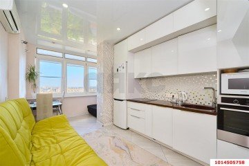 Фото №1: 1-комнатная квартира 42 м² - Краснодар, мкр. Юбилейный, б-р Клары Лучко, 4