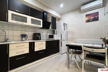 Фото №1: 2-комнатная квартира 37 м² - Знаменский, мкр. жилой комплекс Первомайский, ул. Первомайская, 36/2