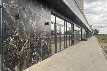 Фото №3: Торговое помещение 83 м² - Краснодар, мкр. жилой комплекс Сармат, ул. Константина Гондаря, 98к1