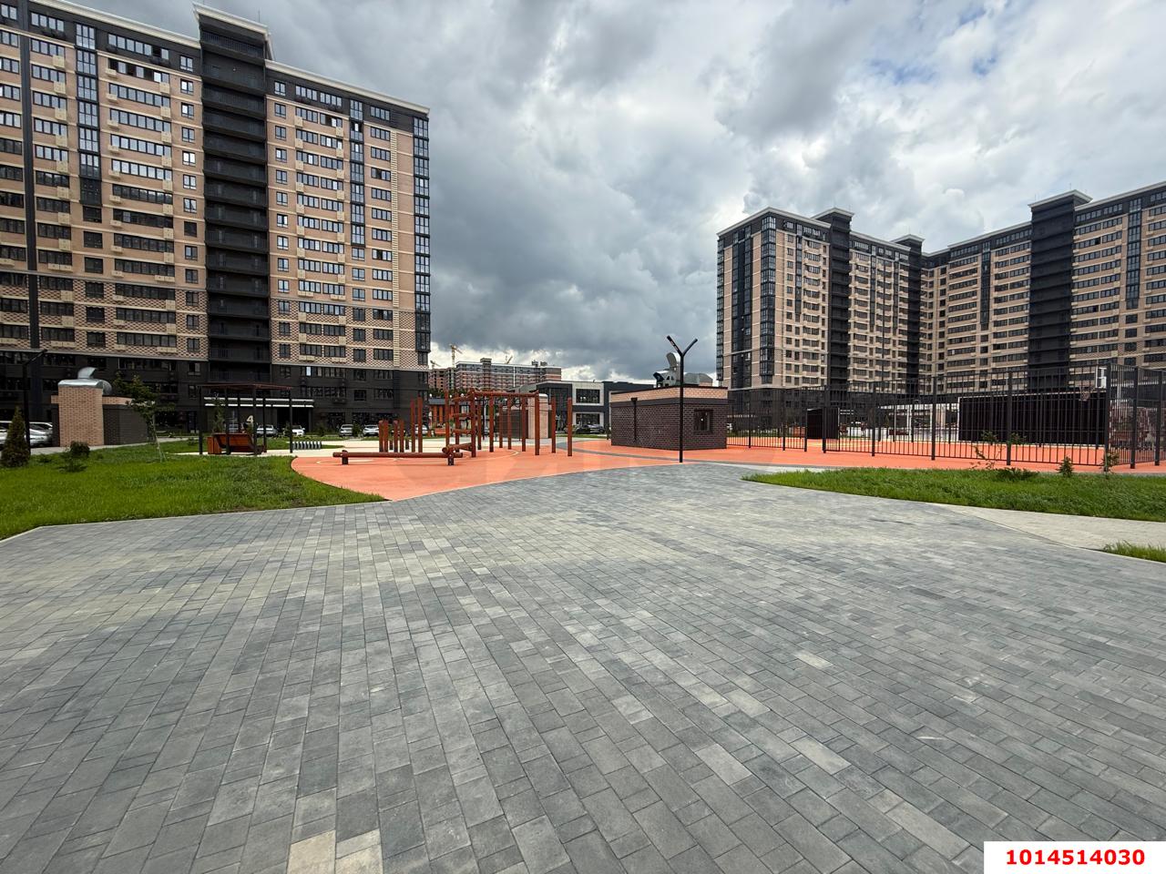 Фото №1: Торговое помещение 100 м² - Краснодар, жилой комплекс Сармат, ул. Константина Гондаря, 98к1