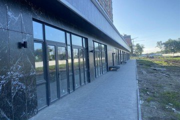 Фото №4: Торговое помещение 100 м² - Краснодар, мкр. жилой комплекс Сармат, ул. Константина Гондаря, 98к1