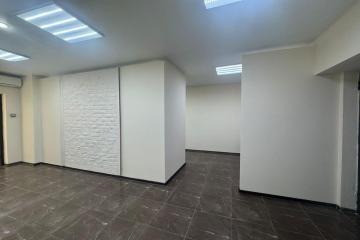 Фото №3: Коммерция 36 м² - Краснодар, мкр. жилой комплекс Инсити, ул. Евгении Жигуленко, 11/2