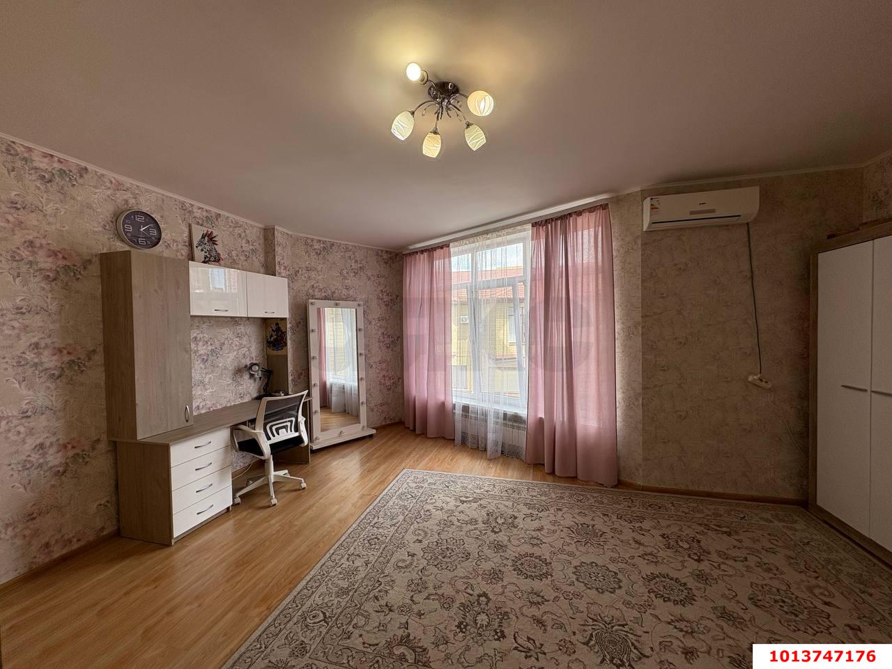 Фото №4: 3-комнатная квартира 99 м² - Знаменский, Карасунский внутригородской округ, ул. Крайняя