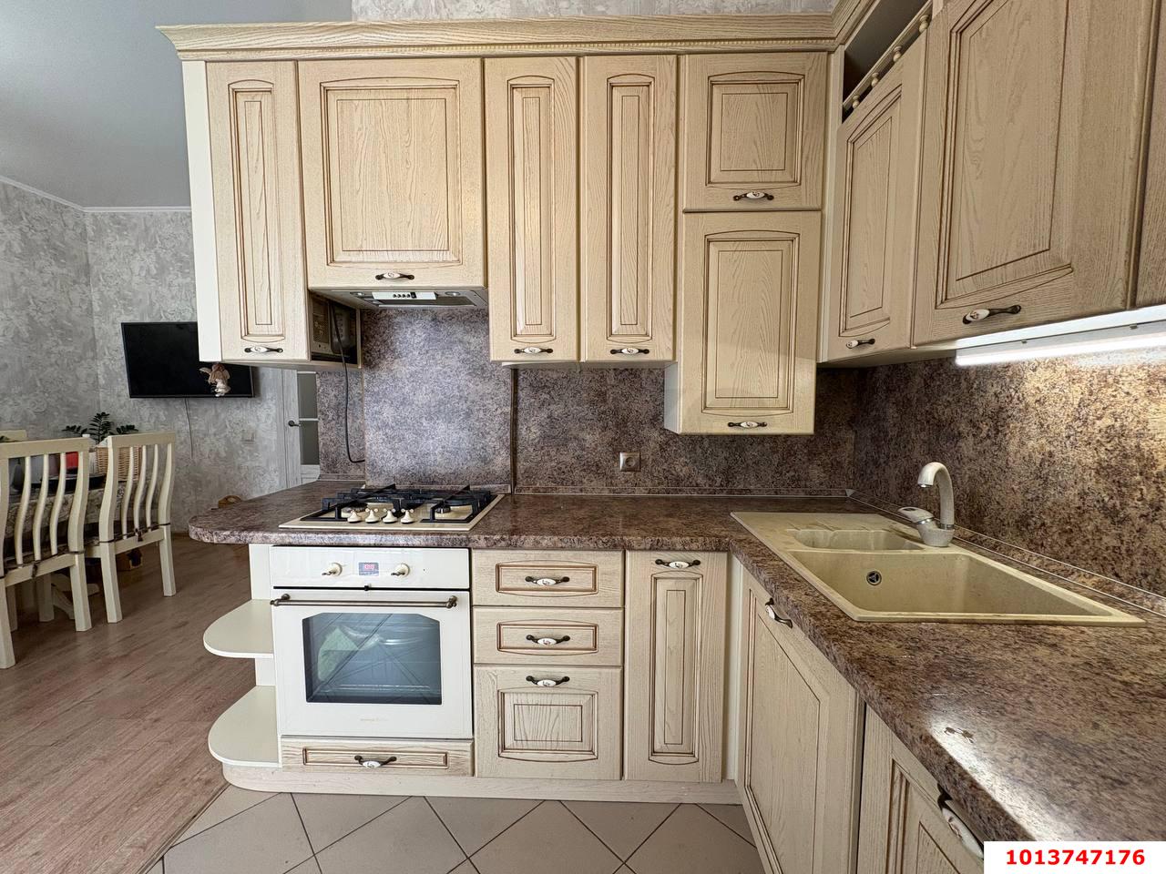 Фото №1: Таунхаус 100 м² + 3 сот. - Знаменский, Карасунский внутригородской округ, ул. Крайняя