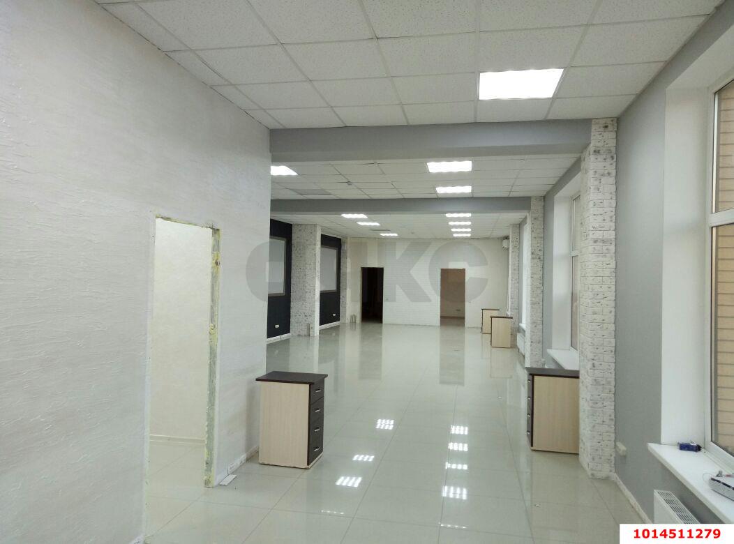 Фото №5: Торговое помещение 168 м² - Краснодар, 40 лет Победы, ул. Российская, 47