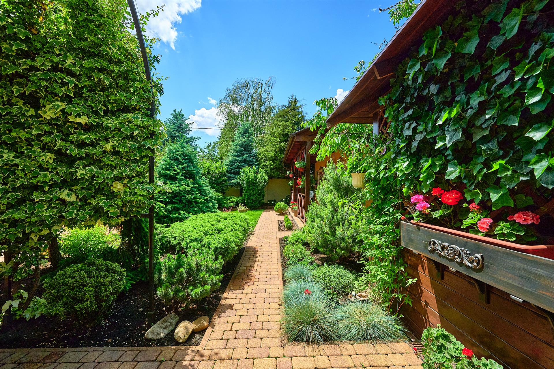 Фото №11: Дом 229 м² + 5.87 сот. - Краснодар, Прикубанский внутригородской округ, Микрохирургии глаза, мкр. СНТ № 1, ул. Персиковая, 512