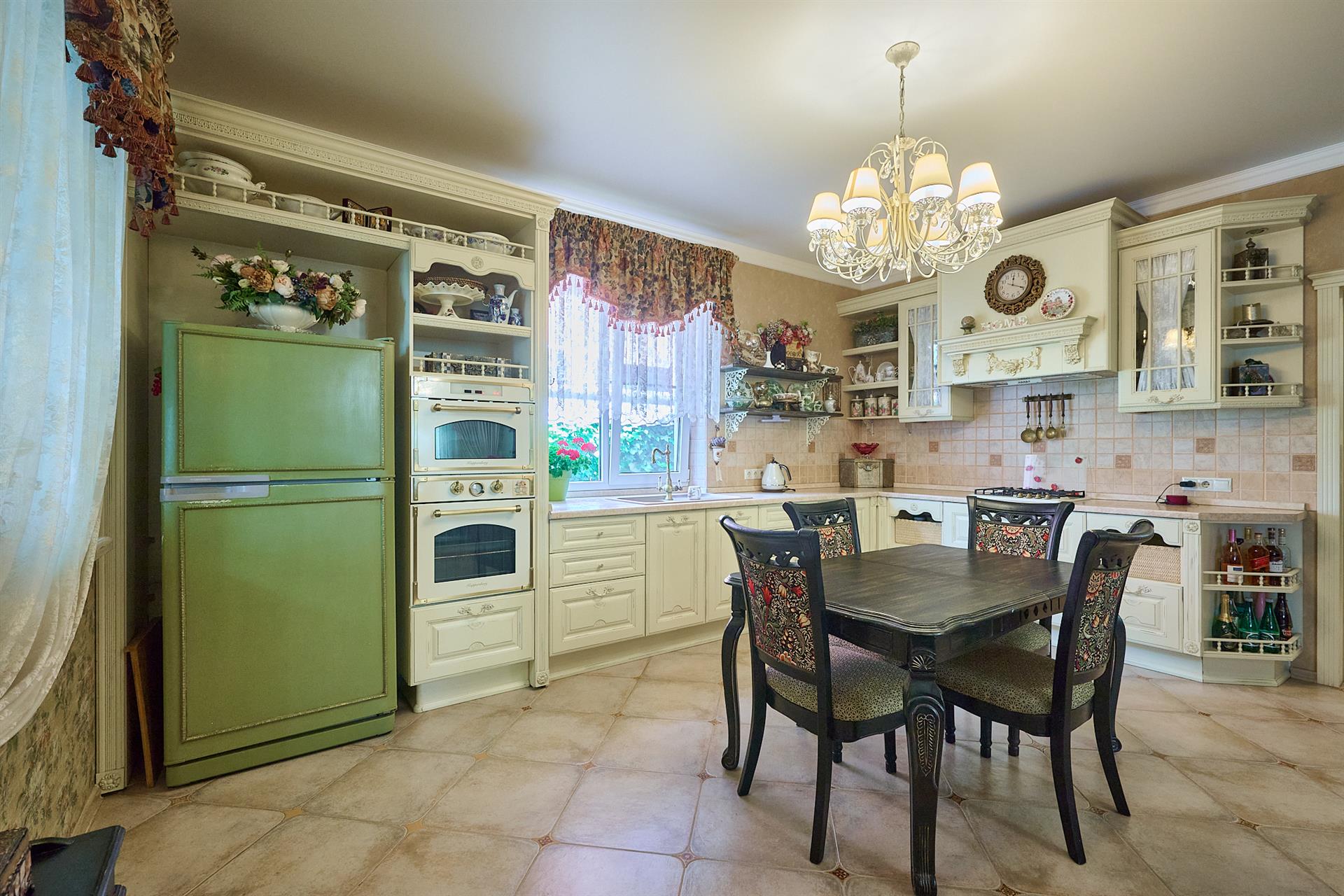 Фото №20: Дом 229 м² + 5.87 сот. - Краснодар, Прикубанский внутригородской округ, Микрохирургии глаза, мкр. СНТ № 1, ул. Персиковая, 512