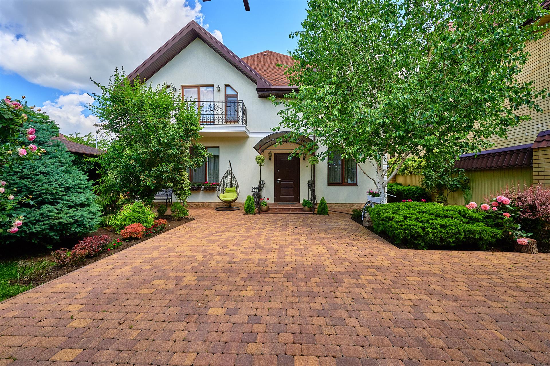 Фото №1: Дом 229 м² + 5.87 сот. - Краснодар, Прикубанский внутригородской округ, Микрохирургии глаза, мкр. СНТ № 1, ул. Персиковая, 512