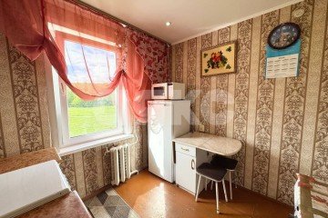 Фото №3: 1-комнатная квартира 28 м² - Нижнекамск, мкр. 7-й, пр-кт Химиков, 72А