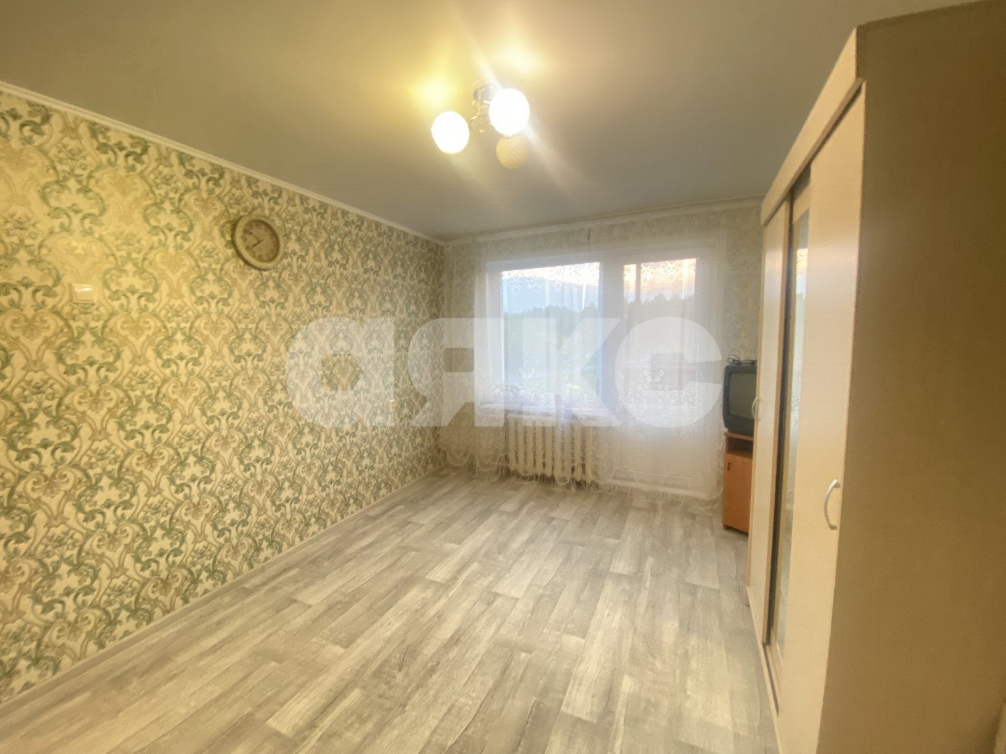 Фото №2: 1-комнатная квартира 28 м² - Нижнекамск, 7-й, пр-кт Химиков, 72А