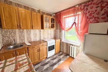 Фото №1: 1-комнатная квартира 28 м² - Нижнекамск, мкр. 7-й, пр-кт Химиков, 72А