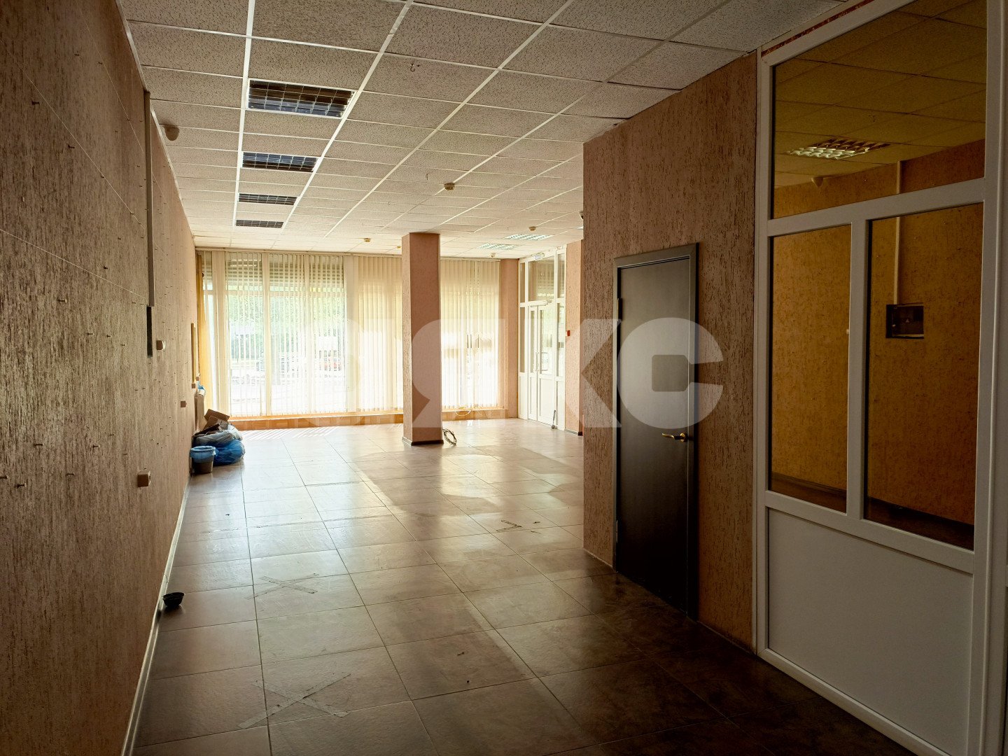Фото №7: Коммерция 77 м² - Темрюк, ул. Ленина, 79