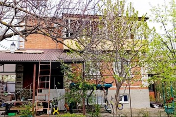 Фото №1: Дом 157 м² - Знаменский, ст Рассвет, ул. Цветочная, 97