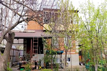 Фото №1: Дом 157 м² - Знаменский, ст Рассвет, ул. Цветочная, 97