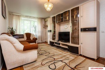 Фото №1: 3-комнатная квартира 62 м² - Краснодар, мкр. Гидростроителей, ул. имени Игнатова, 41
