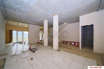 Фото №2: Дом 300 м² - Российский, мкр. Прикубанский внутригородской округ, ул. имени В.М. Комарова, 90