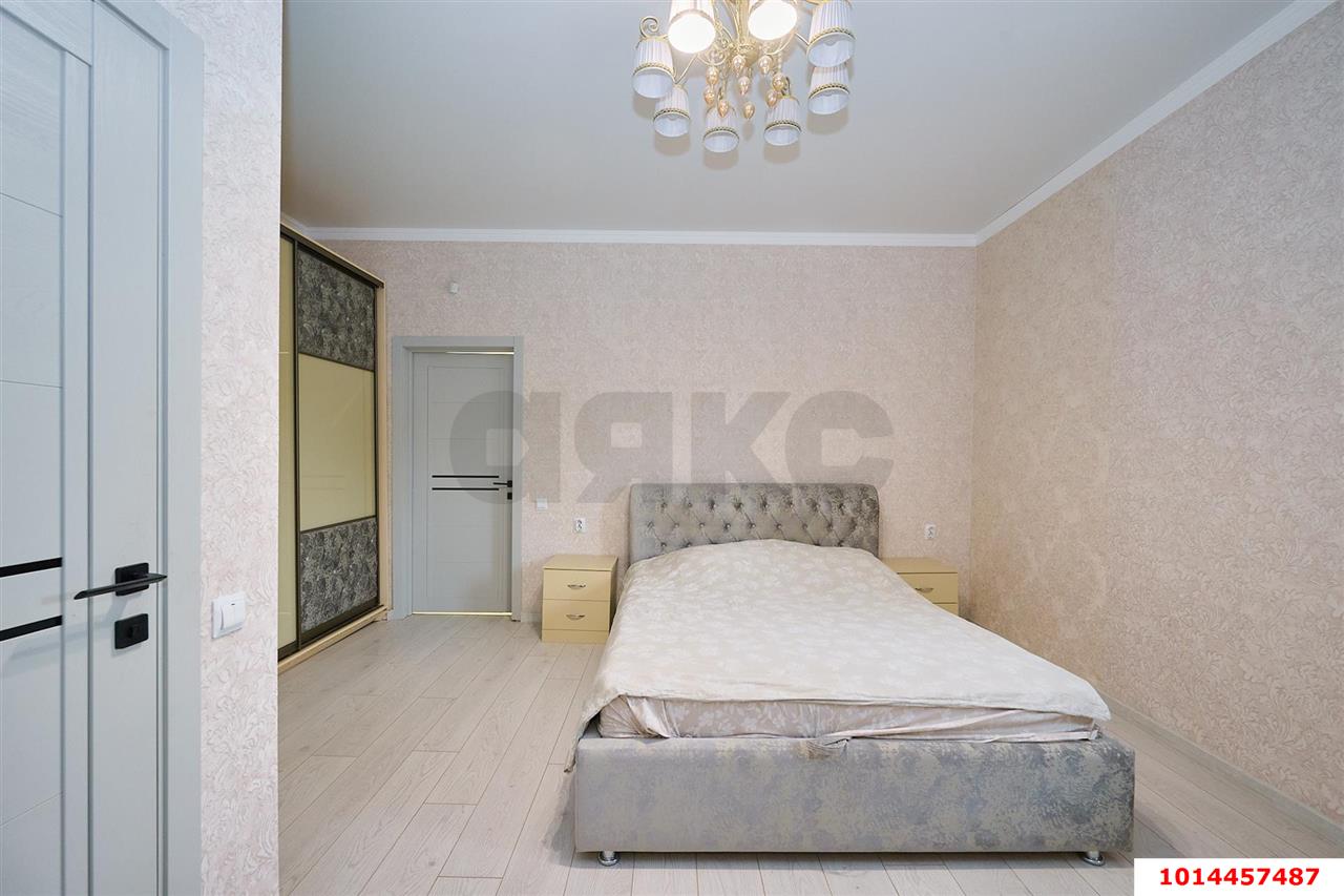 Фото №9: Дом 300 м² + 10 сот. - Российский, Прикубанский внутригородской округ, ул. имени В.М. Комарова, 90