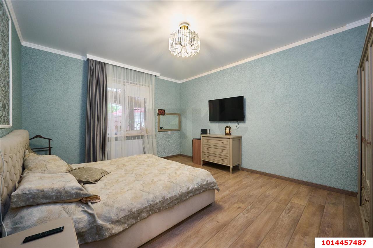 Фото №10: Дом 300 м² + 10 сот. - Российский, мкр. Прикубанский внутригородской округ, ул. имени В.М. Комарова, 90