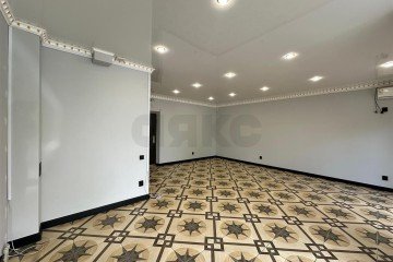 Фото №5: Торговое помещение 46 м² - Краснодар, мкр. жилой комплекс Севастопольский, ул. имени Жлобы, 141