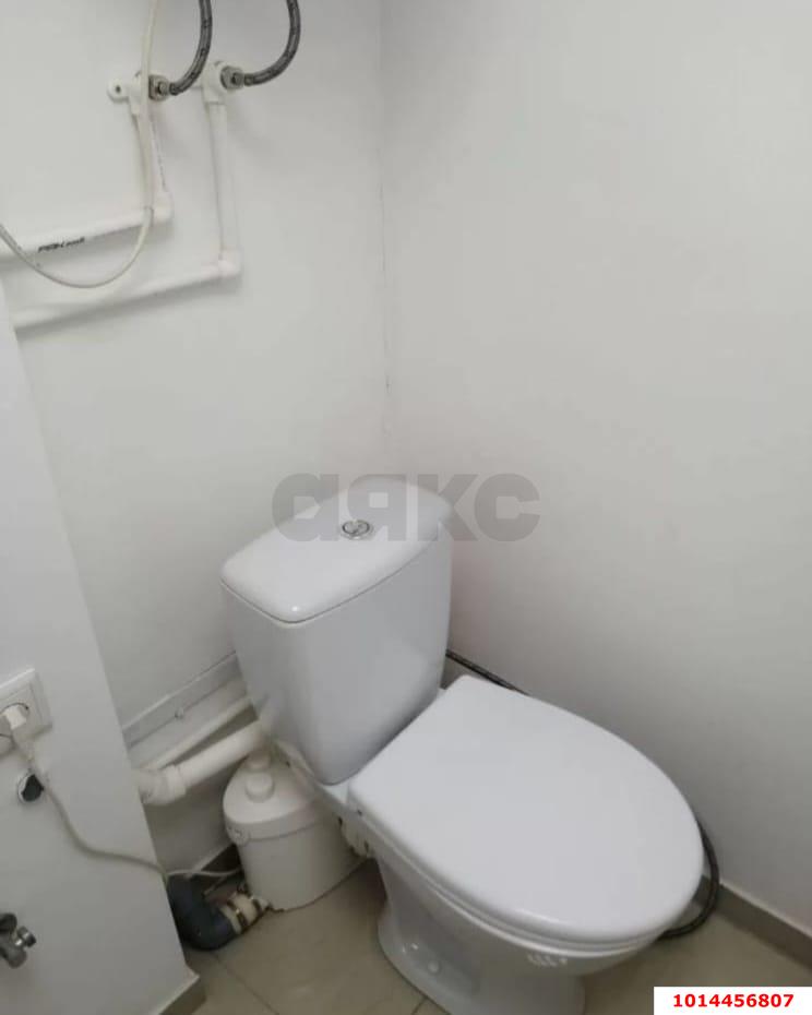 Фото №3: Торговое помещение 40 м² - Краснодар, Восточно-Кругликовский, ул. Героя Владислава Посадского, 42