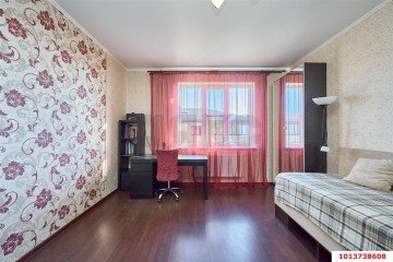 Фото №1: 2-комнатная квартира 58 м² - Ленина, мкр. территория ДНТ Виктория, ул. Краснодарская, 1