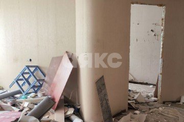 Фото №2: 5+-комнатная квартира 96 м² - Мариуполь, р. Центральный, пр-кт Нахимова, 105