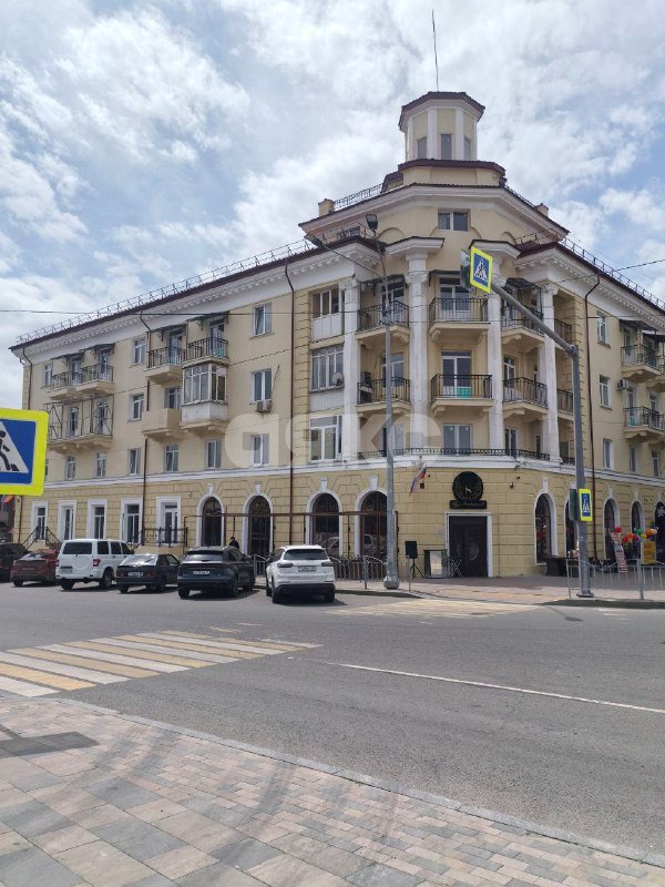 Фото №1: 3-комнатная квартира 96 м² - Мариуполь, Центральный, пр-кт Ленина, 62/39