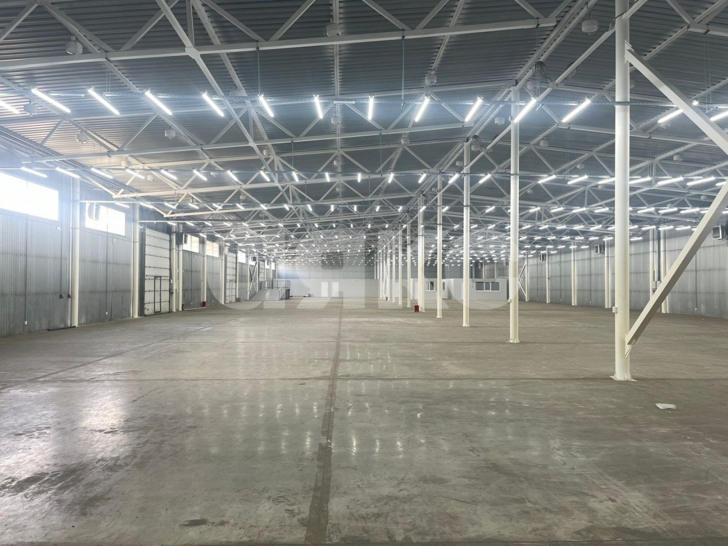 Фото №5: Коммерция 4400 м² - Батайск, ул. Фермерская, 8