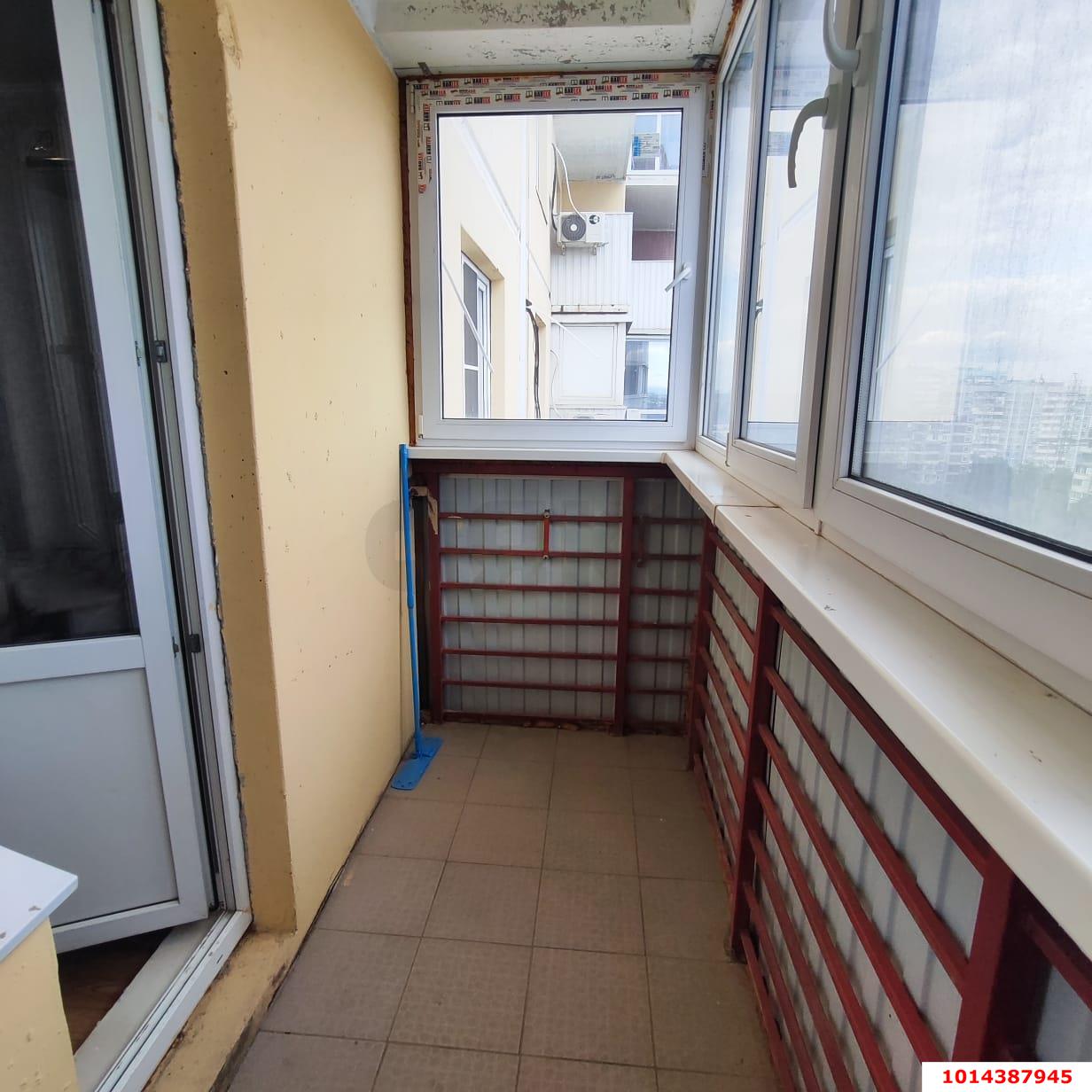 Фото №2: 1-комнатная квартира 35 м² - Краснодар, Микрохирургии глаза, ул. Академика Лукьяненко, 10
