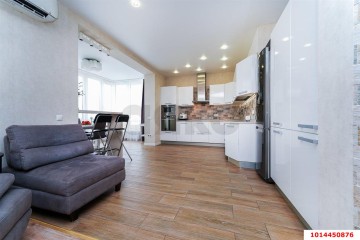 Фото №1: 3-комнатная квартира 105 м² - Краснодар, мкр. Юбилейный, б-р Клары Лучко, 14к1