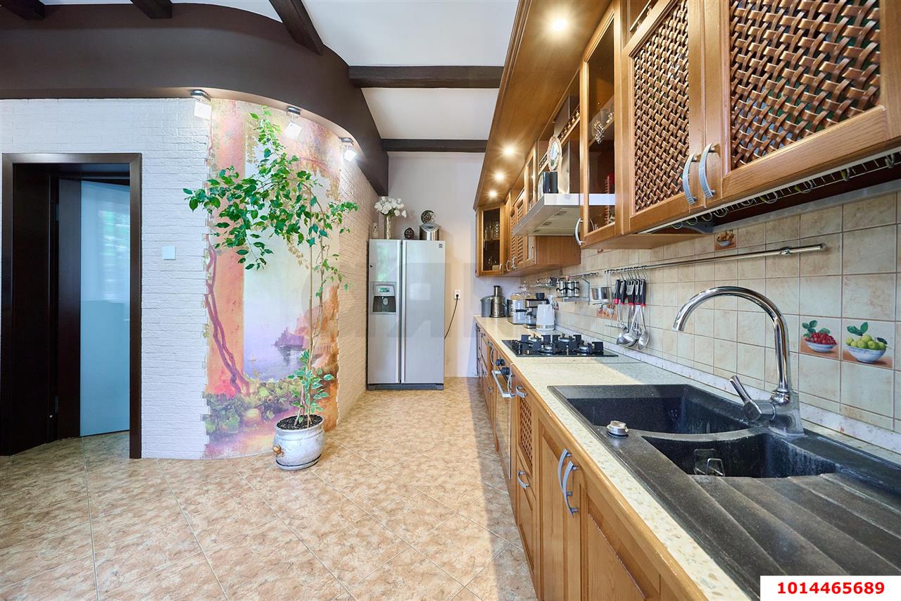 Фото №14: Дом 268 м² + 6 сот. - Динская, ул. Красная, 148/2