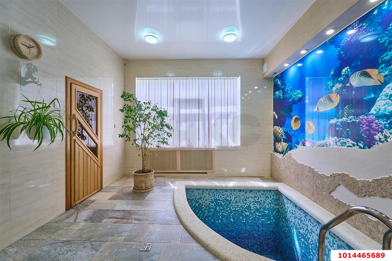 Фото №7: Дом 268 м² + 6 сот. - Динская, ул. Красная, 148/2