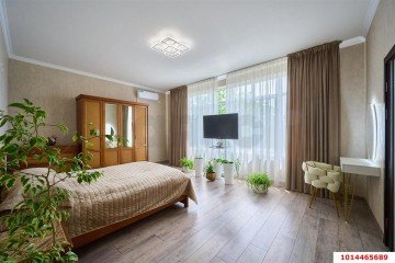 Фото №2: 5+-комнатная квартира 268 м² - Динская, ул. Красная, 148/2