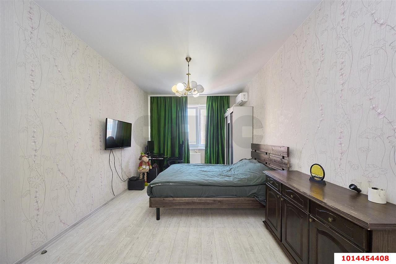 Фото №1: 1-комнатная квартира 39 м² - Краснодар, ЖК Губернский, ул. им. Героя Яцкова И.В., 15к2