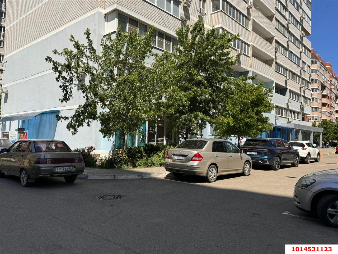 Фото №7: Торговое помещение 64 м² - Краснодар, жилой комплекс Три Кита, ул. Московская, 131к2