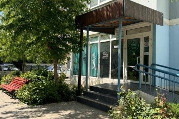 Фото №3: Торговое помещение 64 м² - Краснодар, мкр. жилой комплекс Три Кита, ул. Московская, 131к2