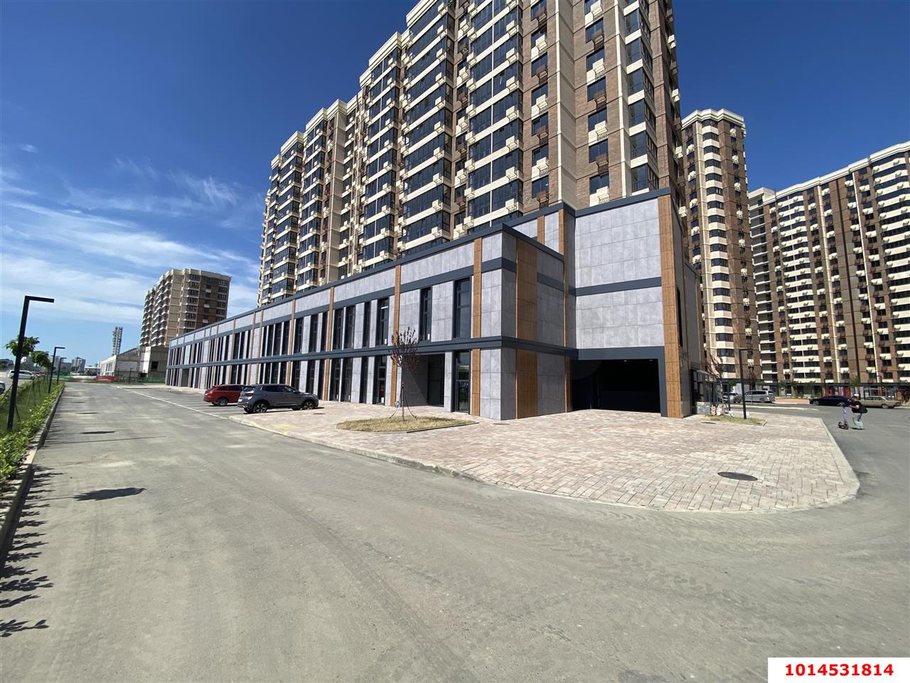 Фото №9: Торговое помещение 618 м² - Краснодар, жилой комплекс Лучший, ул. Ростовское шоссе, 30/7