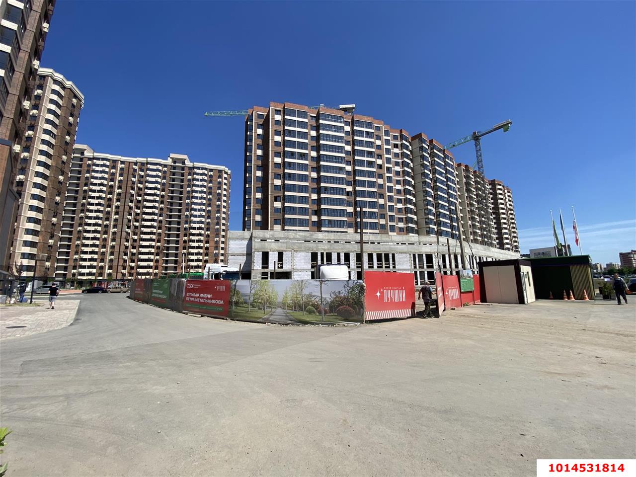 Фото №1: Торговое помещение 618 м² - Краснодар, жилой комплекс Лучший, ул. Ростовское шоссе, 30/7