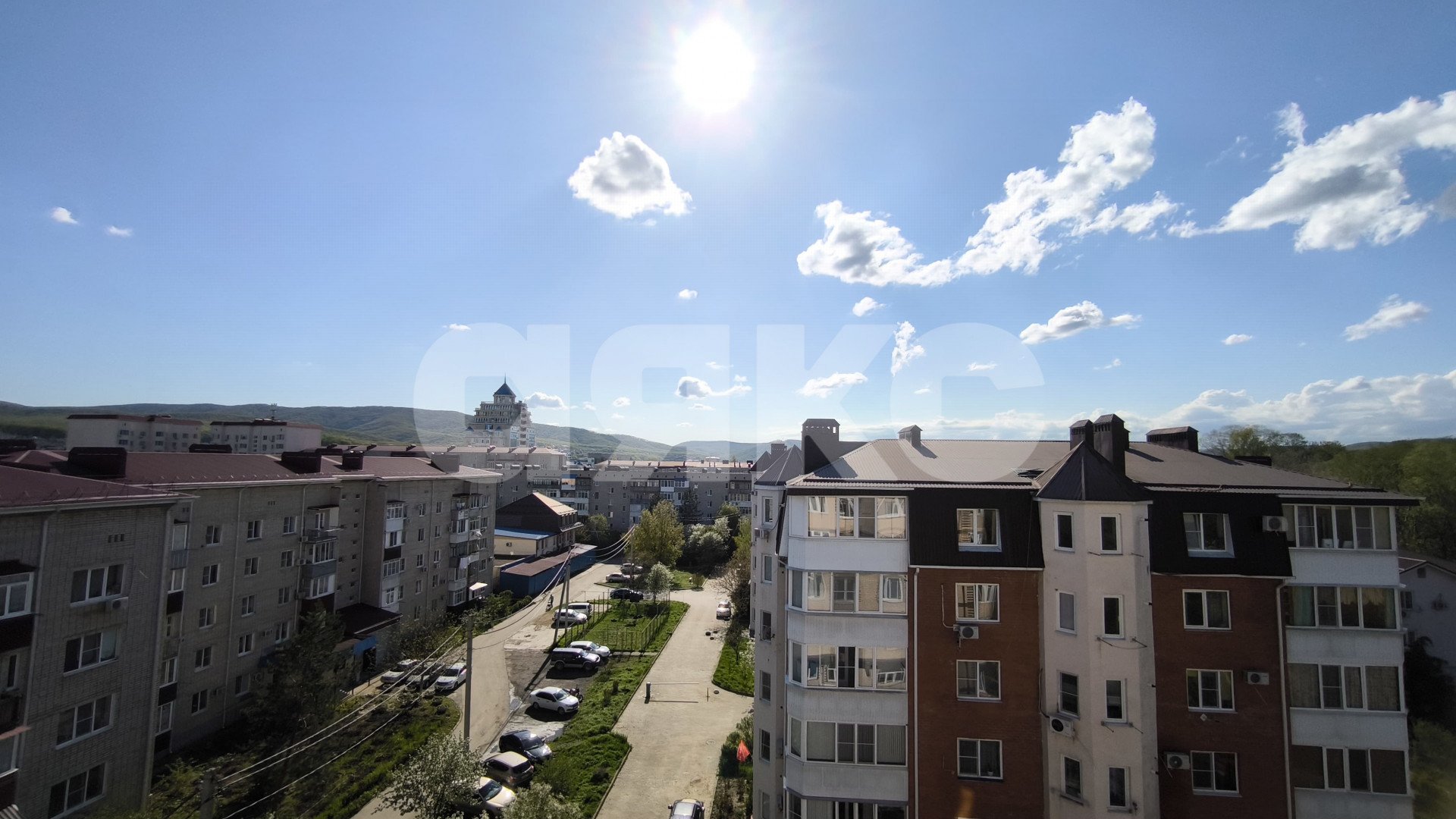 Фото №1: 2-комнатная квартира 57 м² - Горячий Ключ, Администрация, ул. Ленина, 199Б